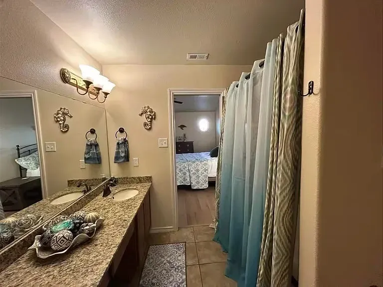 15422 Seamount Cay Court #202 Corpus Christi, TX 78418