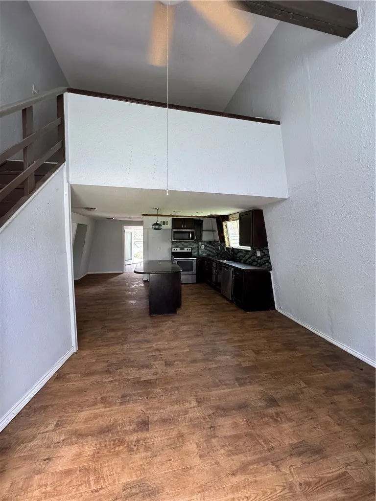 602 Tanglewood Ingleside, TX 78362