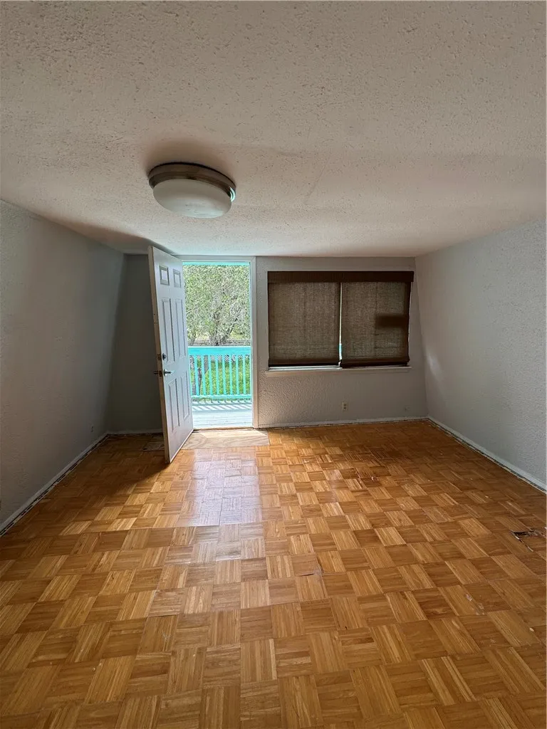 602 Tanglewood Ingleside, TX 78362