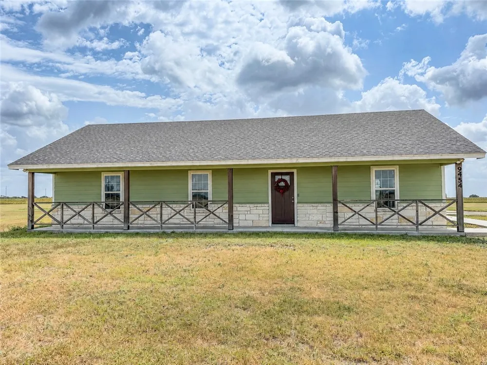 9454 Fm-70 Robstown, TX 78380