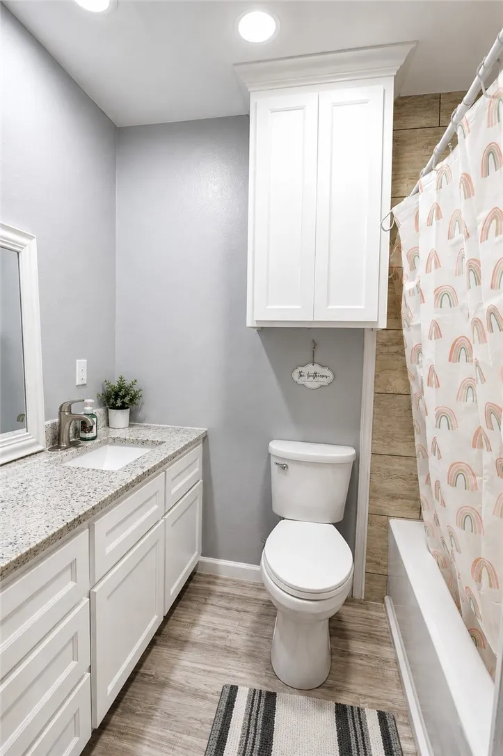 9454 Fm-70 Robstown, TX 78380