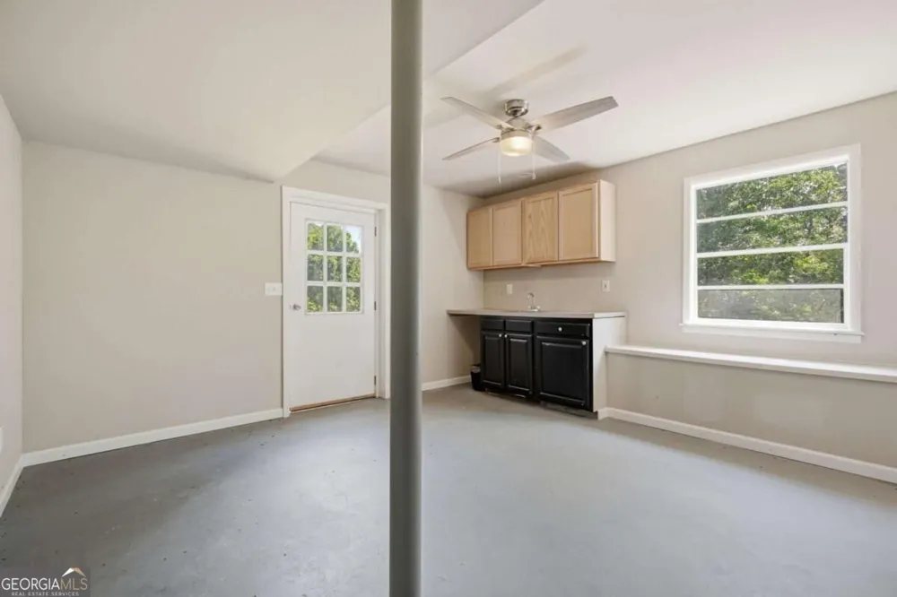 2251 Skyline DR Gainesville, GA 30501