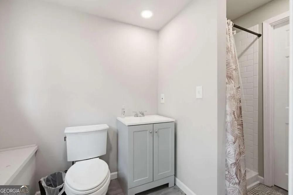 2251 Skyline DR Gainesville, GA 30501