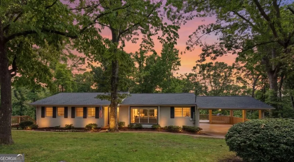 2251 Skyline DR Gainesville, GA 30501