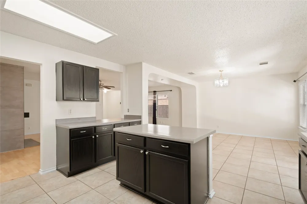 809 Betterman Drive Pflugerville, TX 78660