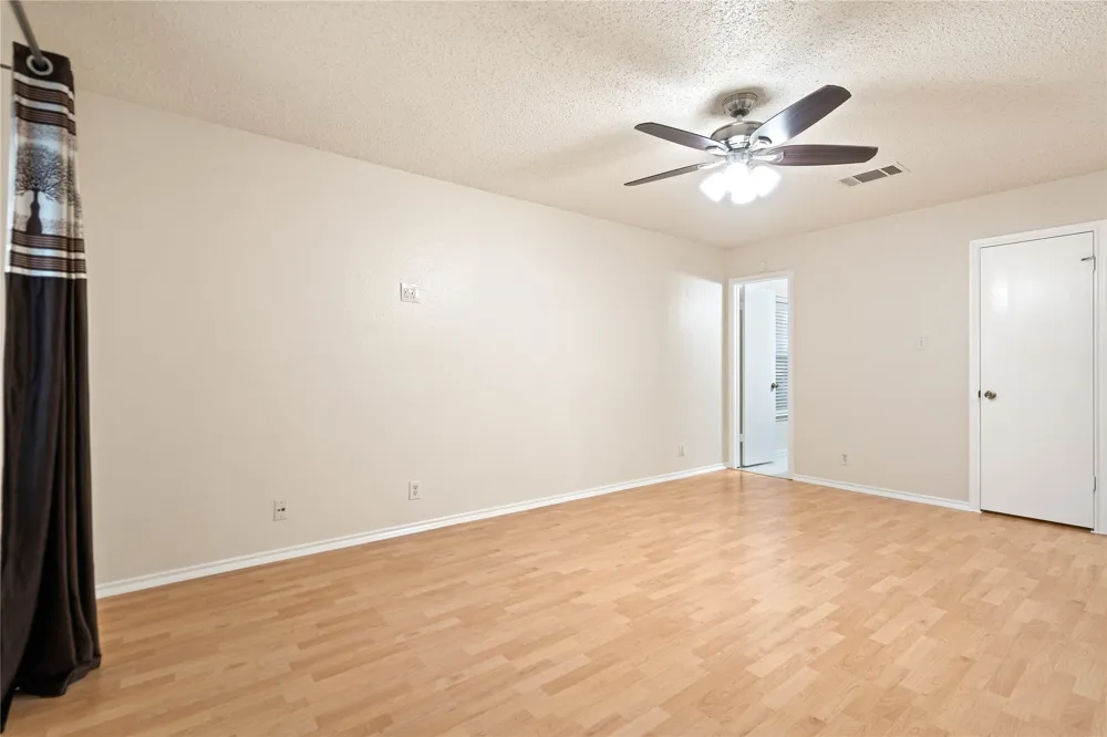 809 Betterman Drive Pflugerville, TX 78660