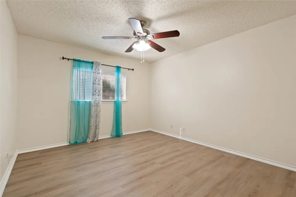 809 Betterman Drive Pflugerville, TX 78660