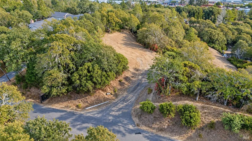 373 Laurel Street Willits, CA 95490