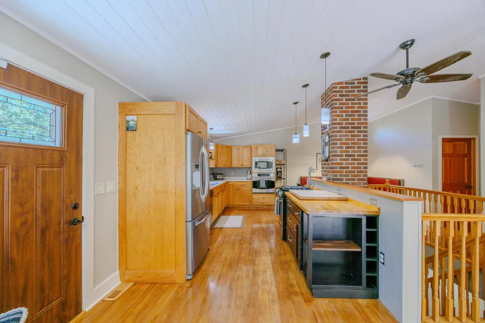 6351 Island View Drive NE Bemidji, MN 56601