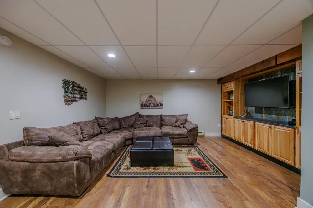 6351 Island View Drive NE Bemidji, MN 56601