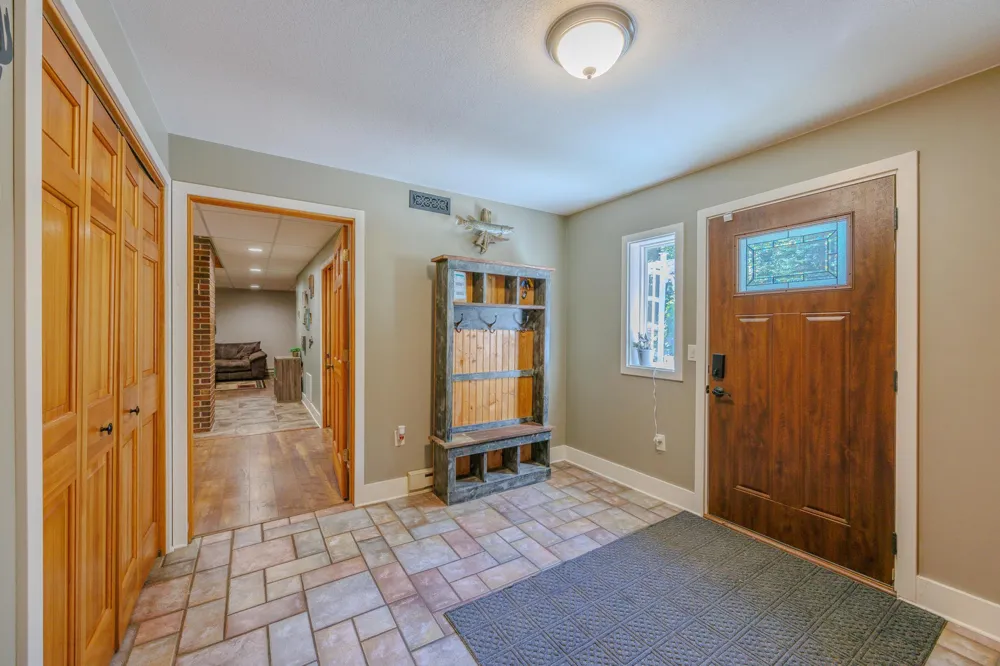 6351 Island View Drive NE Bemidji, MN 56601