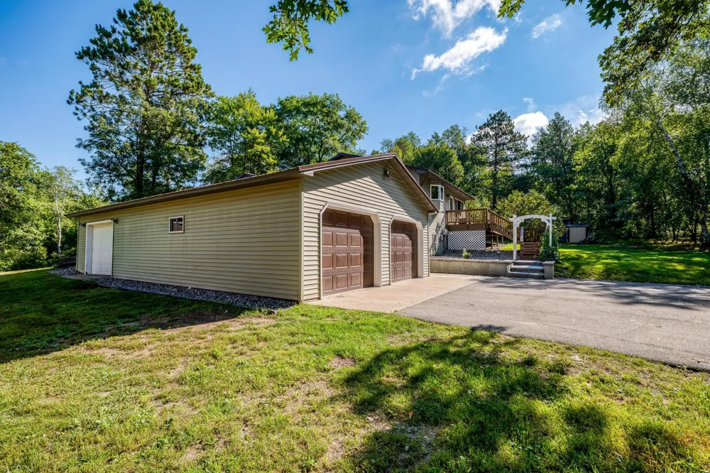 6351 Island View Drive NE Bemidji, MN 56601
