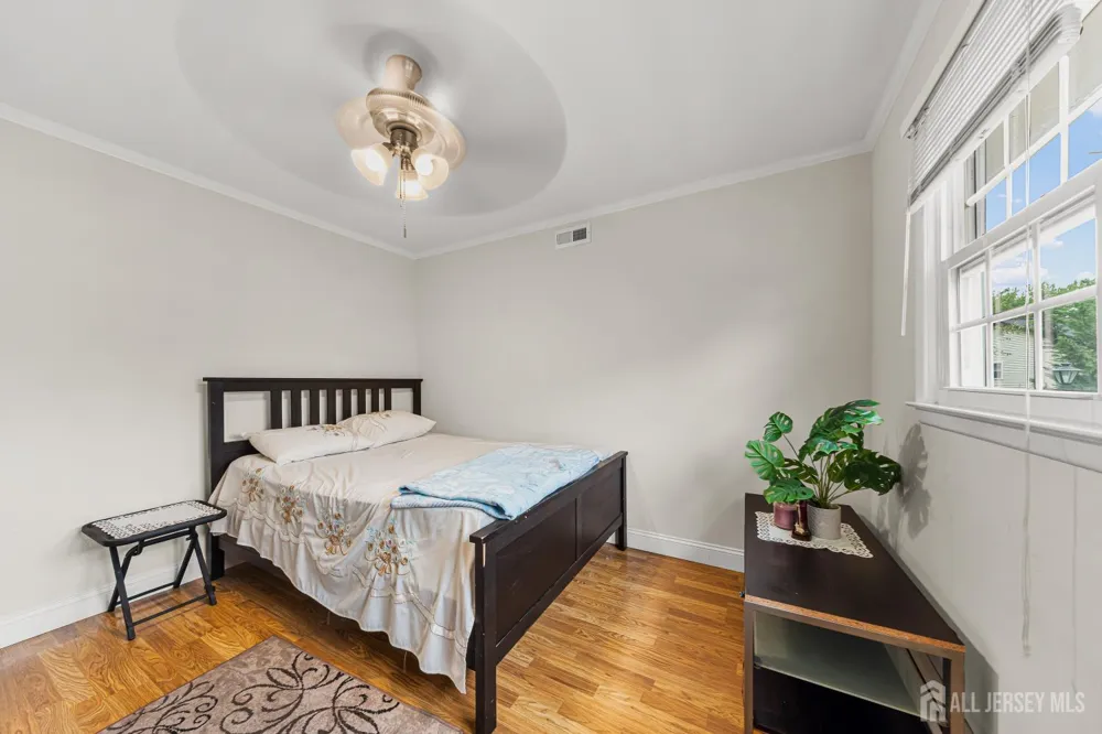 5 Travis Court Monroe, NJ 08831