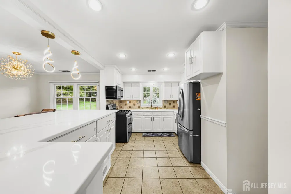 5 Travis Court Monroe, NJ 08831