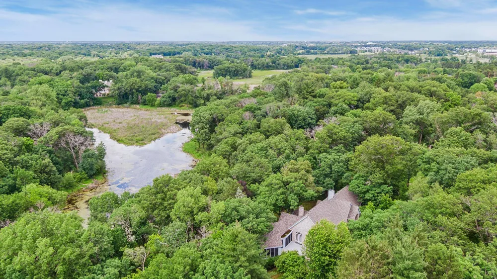 7 Mallard Lane North Oaks, MN 55127
