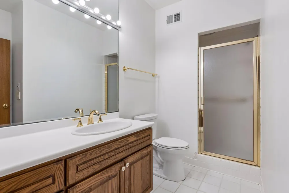 7 Mallard Lane North Oaks, MN 55127