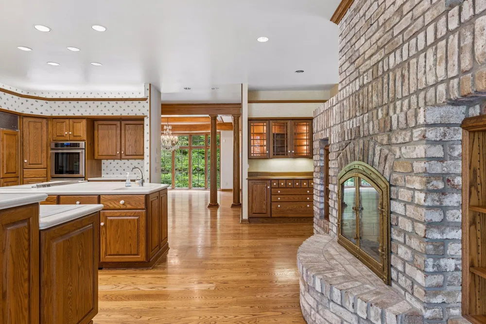 7 Mallard Lane North Oaks, MN 55127