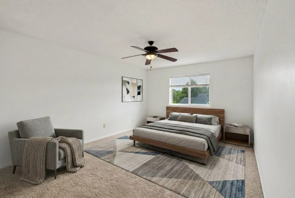 697 Kingfisher Lane #H Woodbury, MN 55125
