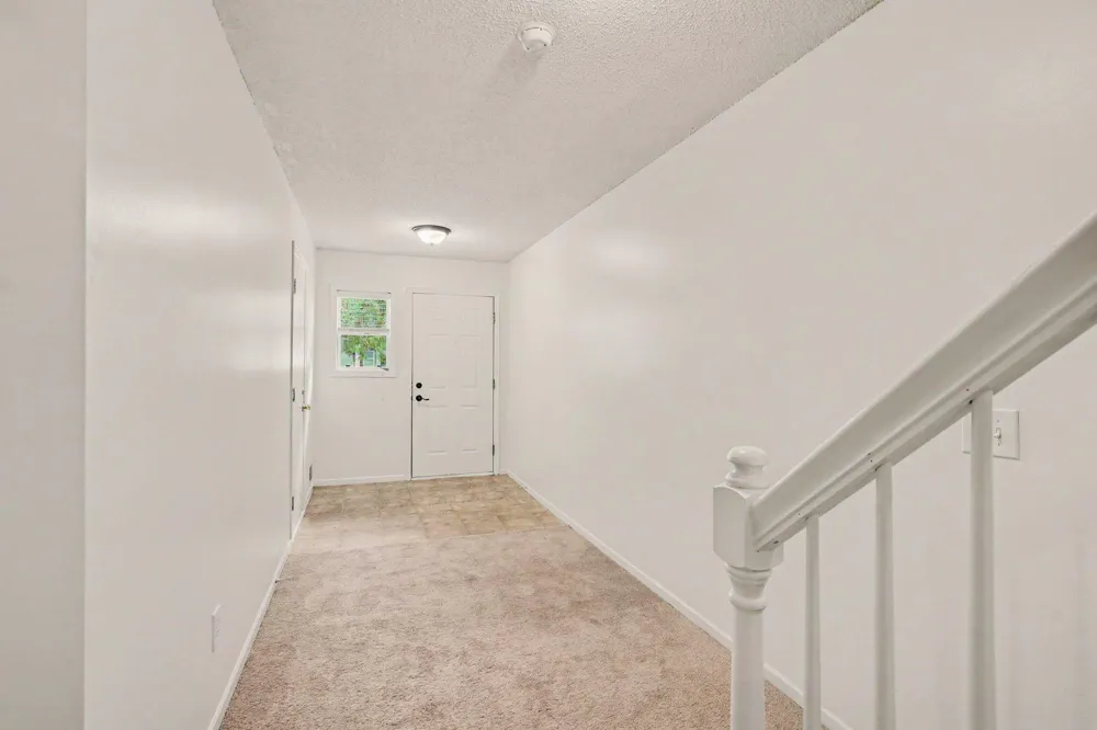 697 Kingfisher Lane #H Woodbury, MN 55125