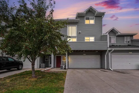 697 Kingfisher Lane #H