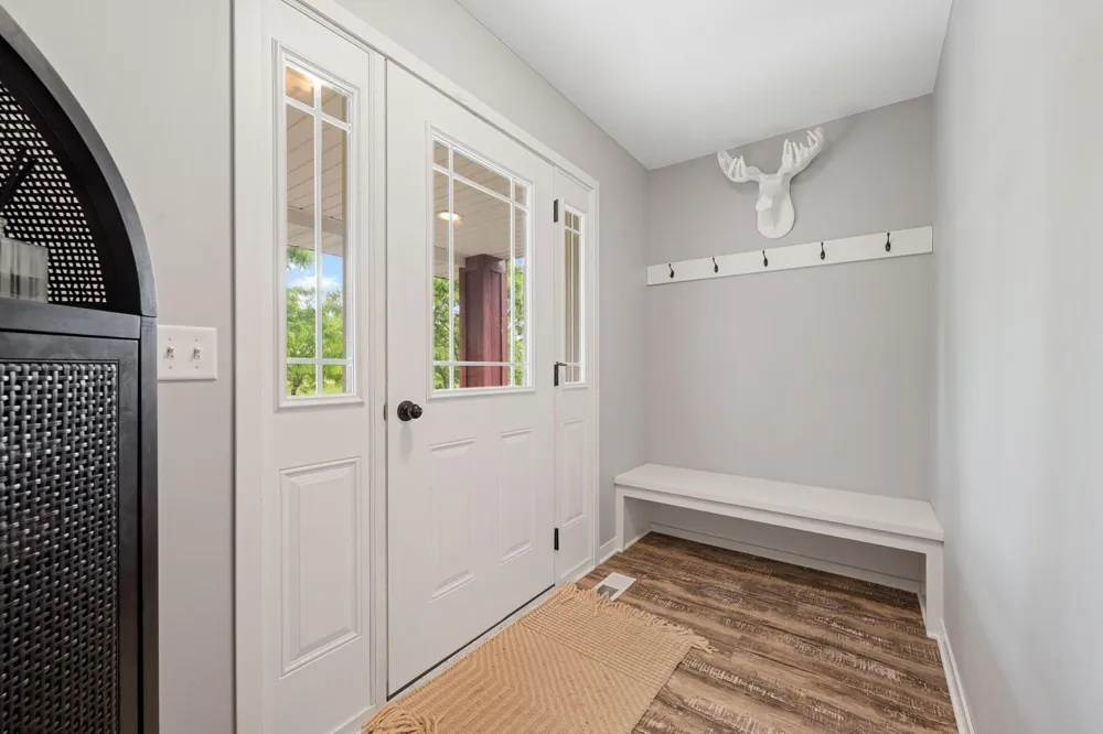 3062 Walden Drive Chaska, MN 55318