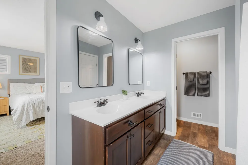 3062 Walden Drive Chaska, MN 55318