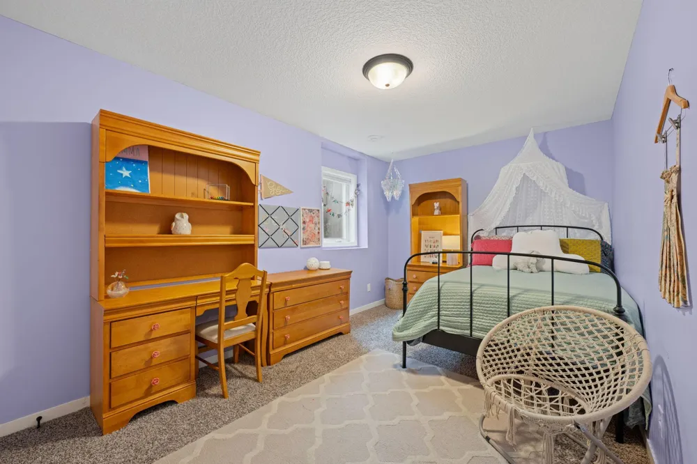 3062 Walden Drive Chaska, MN 55318