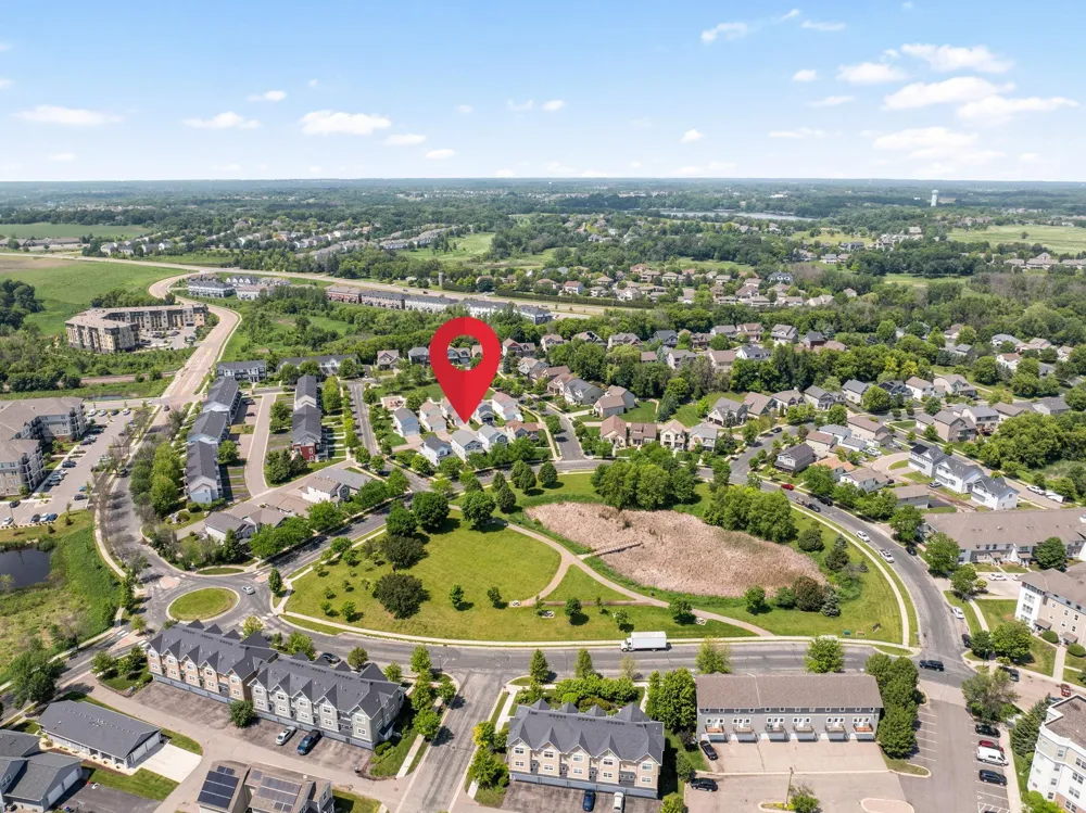3062 Walden Drive Chaska, MN 55318