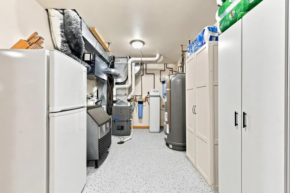 24011 Woodland Lane Detroit Lakes, MN 56501