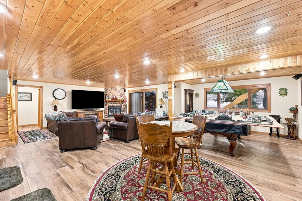 24011 Woodland Lane Detroit Lakes, MN 56501