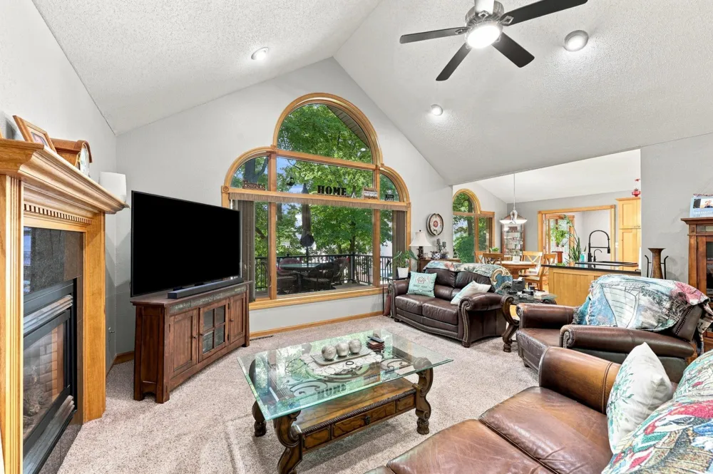 24011 Woodland Lane Detroit Lakes, MN 56501