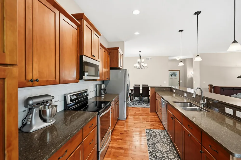 4033 Heritage Lane SE Prior Lake, MN 55372