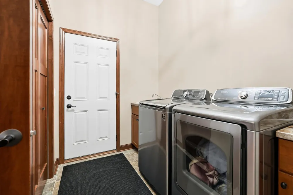 4033 Heritage Lane SE Prior Lake, MN 55372