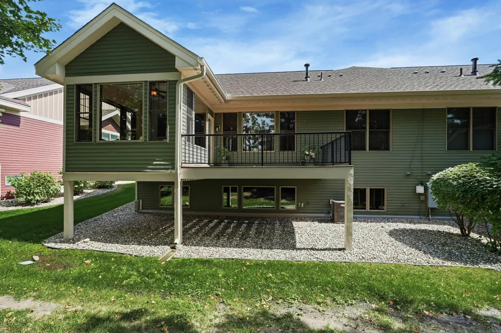 4033 Heritage Lane SE Prior Lake, MN 55372