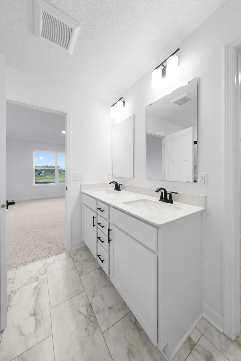 7621 Lotus Lane Lino Lakes, MN 55038