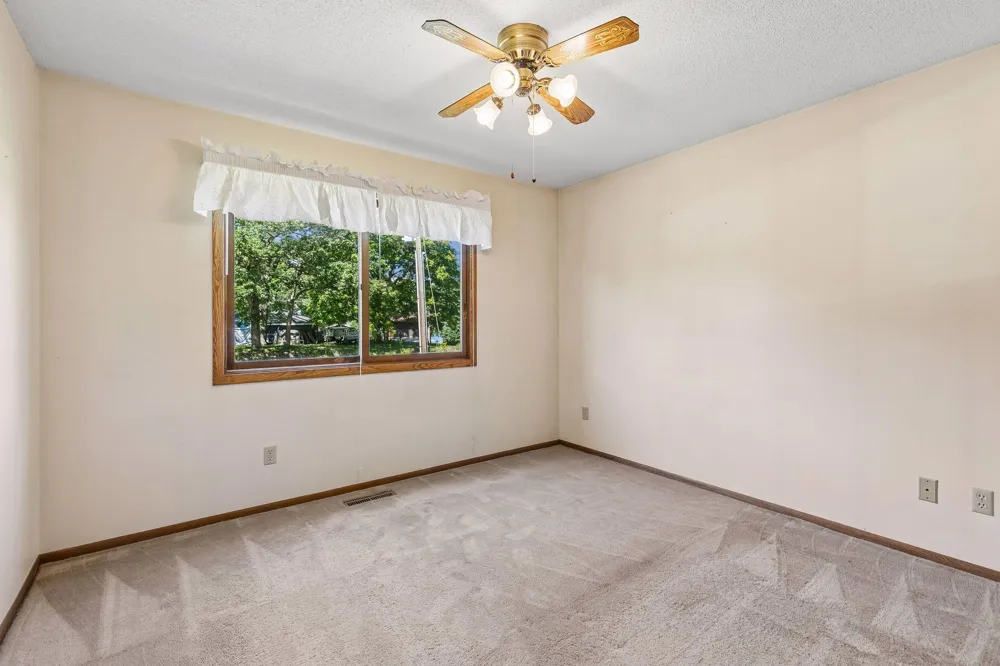 17355 Sunset Trail SW Prior Lake, MN 55372