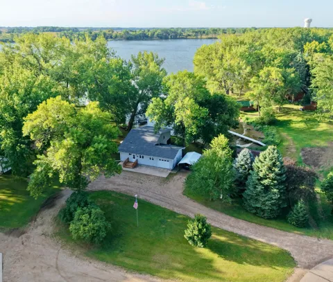 2319 Cottonwood Lake Drive