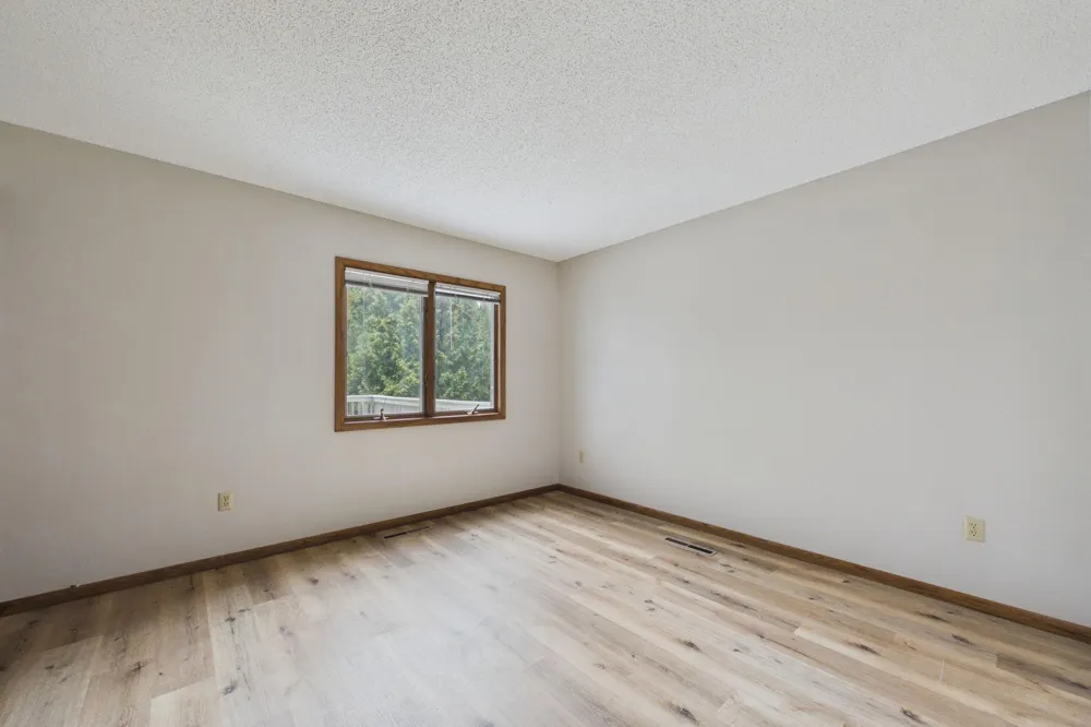 3024 Crescent Lane NW Rochester, MN 55901