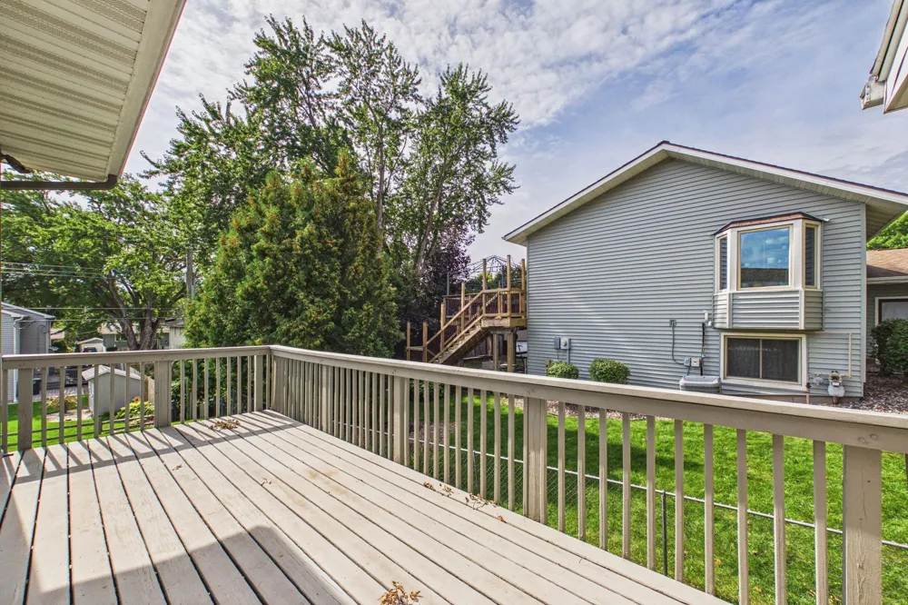 3024 Crescent Lane NW Rochester, MN 55901