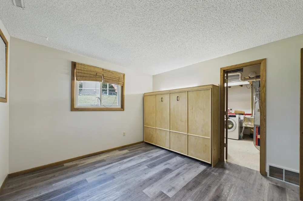 3024 Crescent Lane NW Rochester, MN 55901