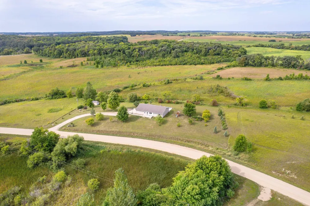 18613 Peninsula Trail Battle Lake, MN 56515