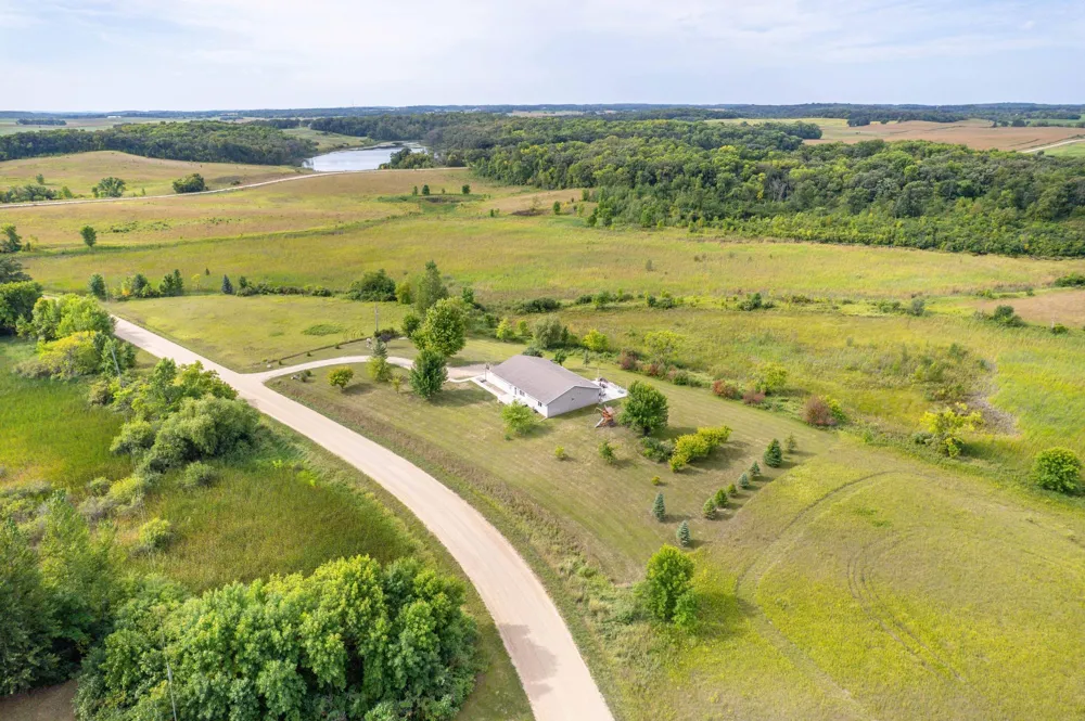 18613 Peninsula Trail Battle Lake, MN 56515