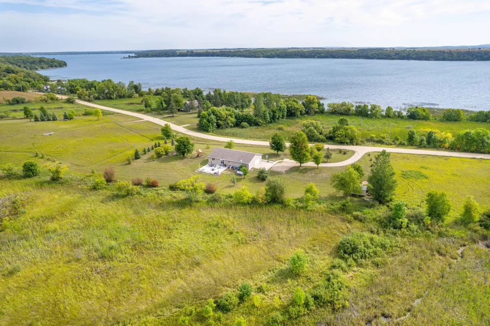 18613 Peninsula Trail Battle Lake, MN 56515