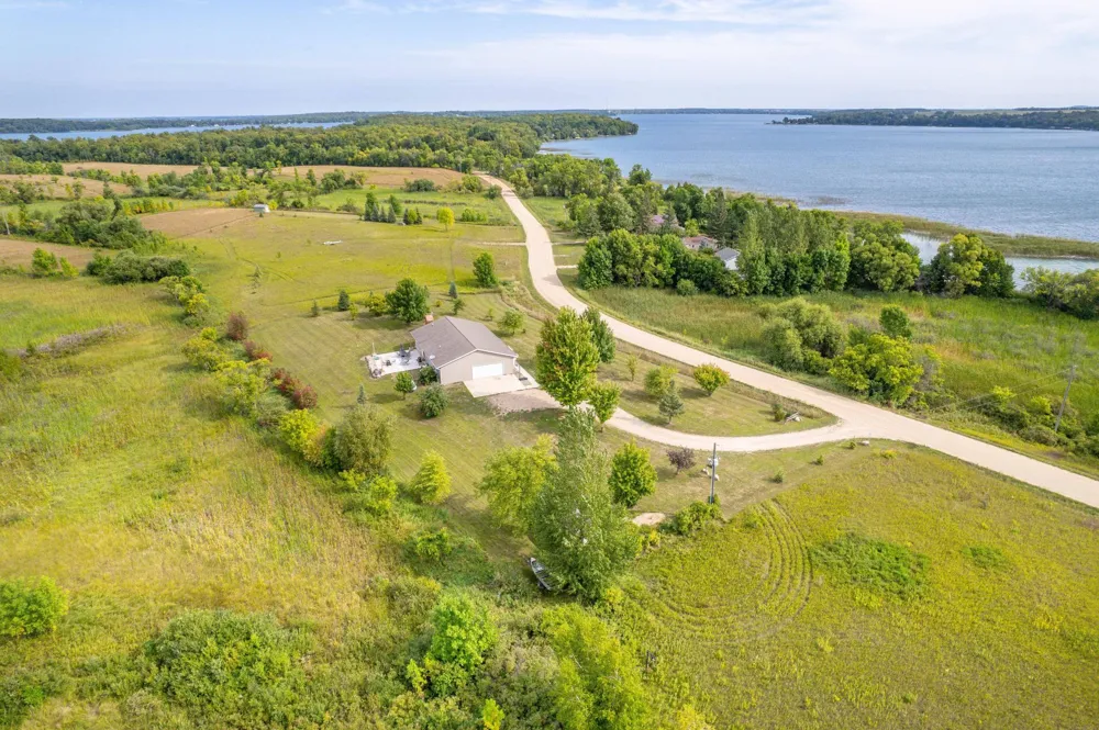 18613 Peninsula Trail Battle Lake, MN 56515