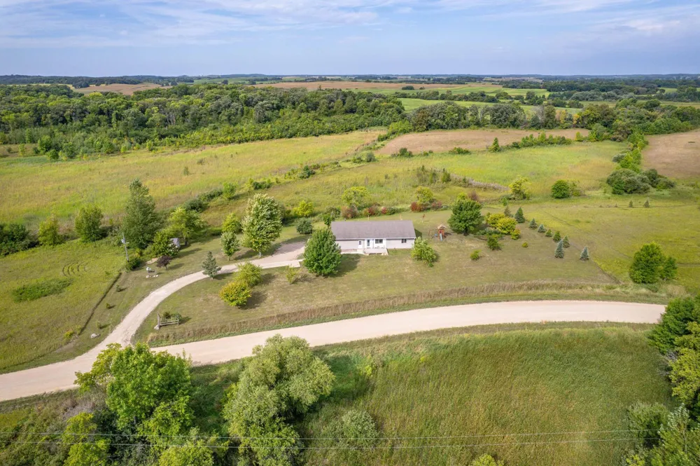 18613 Peninsula Trail Battle Lake, MN 56515