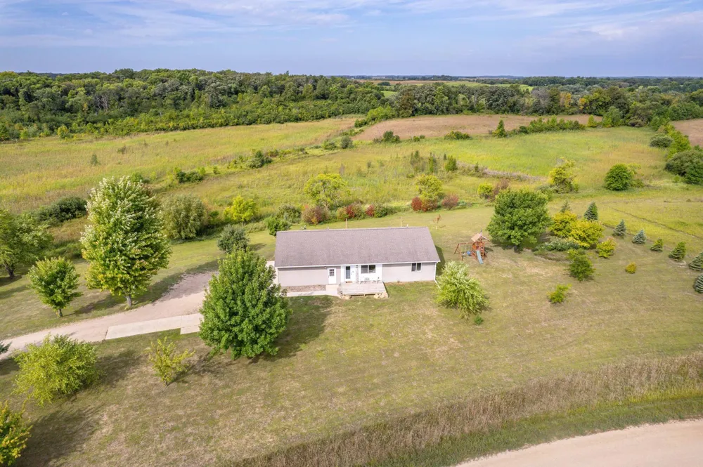 18613 Peninsula Trail Battle Lake, MN 56515