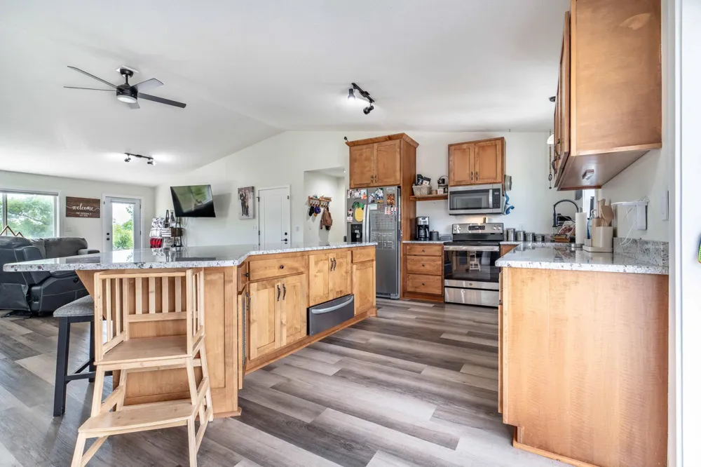18613 Peninsula Trail Battle Lake, MN 56515