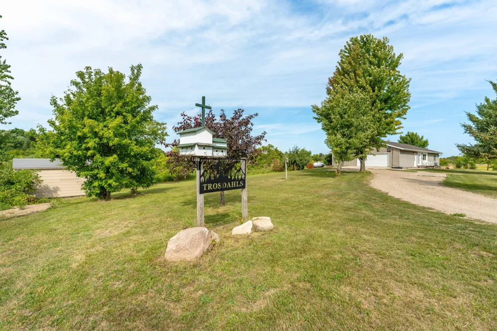 18613 Peninsula Trail Battle Lake, MN 56515