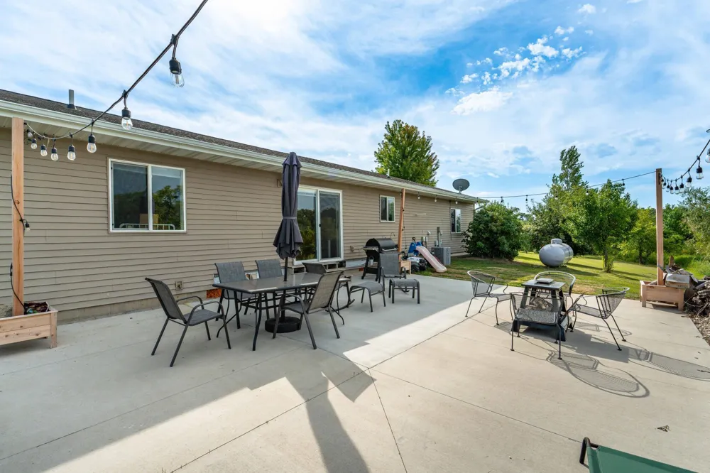 18613 Peninsula Trail Battle Lake, MN 56515