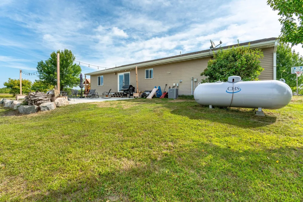18613 Peninsula Trail Battle Lake, MN 56515